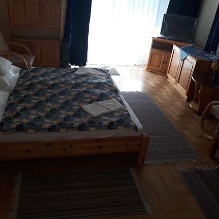 Kenezy Lux Apartman Vendeghaz Hajdúszoboszló Exteriér fotografie