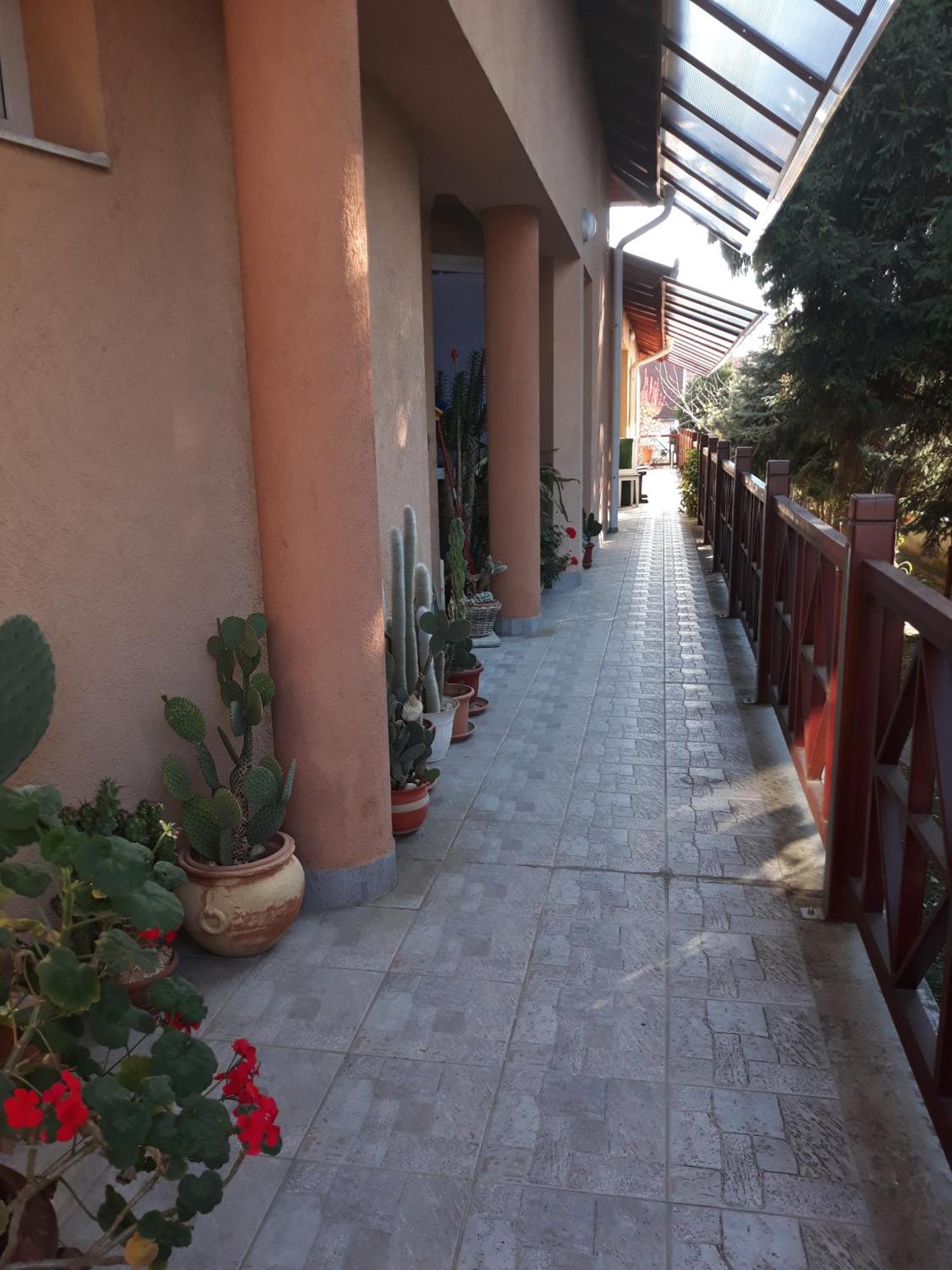 Kenezy Lux Apartman Vendeghaz Hajdúszoboszló Exteriér fotografie