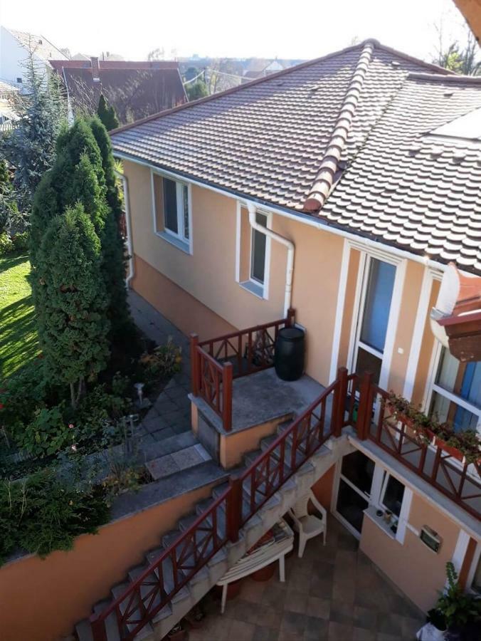 Kenezy Lux Apartman Vendeghaz Hajdúszoboszló Exteriér fotografie